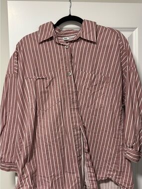 ZARA Mauve and White Striped Button-Up Shirt